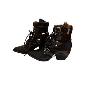 Chloé Rylee Buckle Cutout Patent Leather Ankle Boots Black Size IT 40 (US 9.5)
